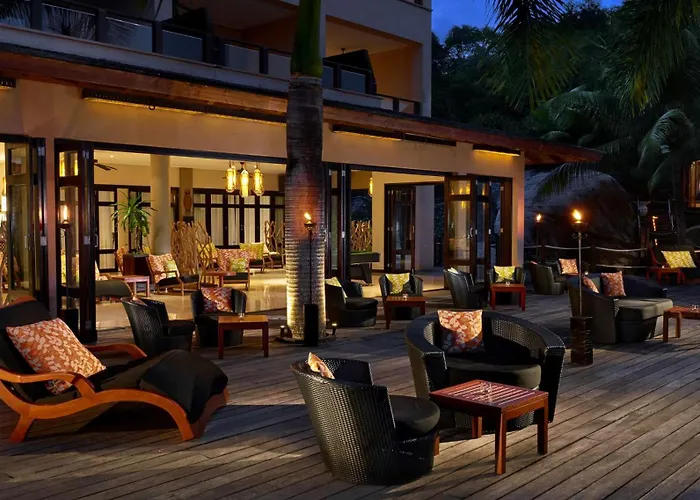Doubletree By Hilton Seychelles Allamanda & Takamaka