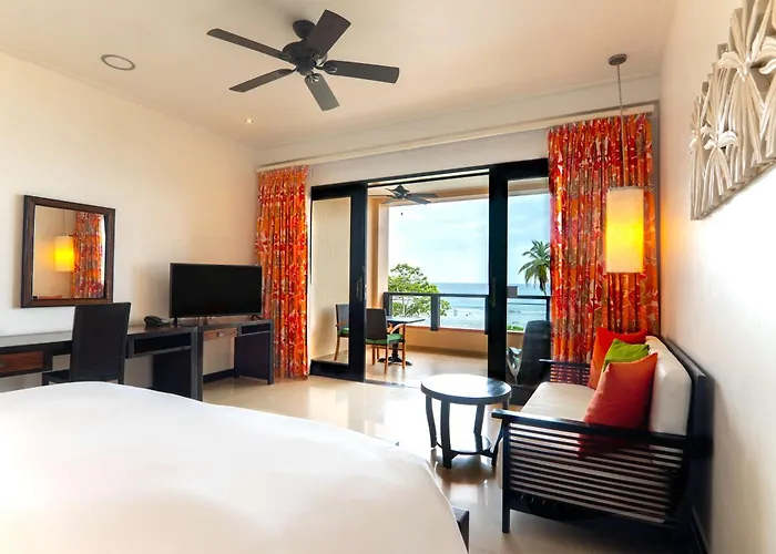 Resort Doubletree By Hilton Seychelles Allamanda &