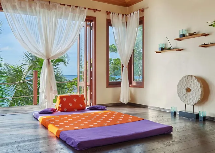 Doubletree By Hilton Seychelles Allamanda & Resort Takamaka