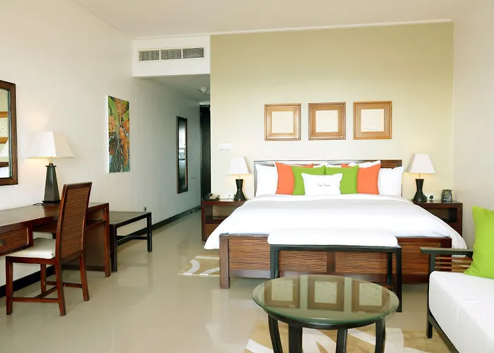 Resort Doubletree By Hilton Seychelles Allamanda & 4*