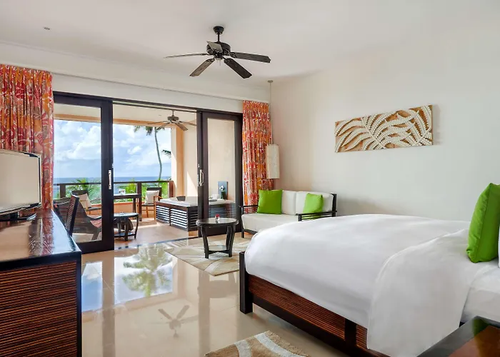 Resort Doubletree By Hilton Seychelles Allamanda &