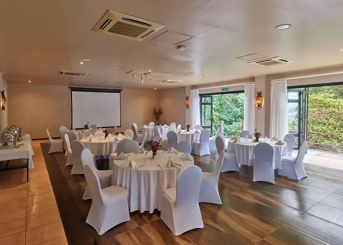 Doubletree By Hilton Seychelles Allamanda & 4*