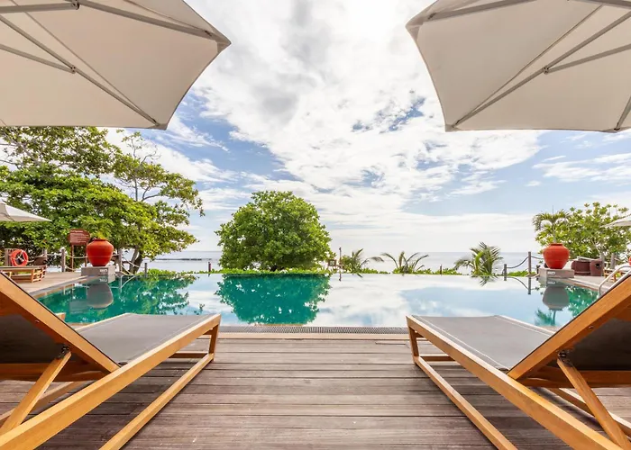 Doubletree By Hilton Seychelles Allamanda & Takamaka
