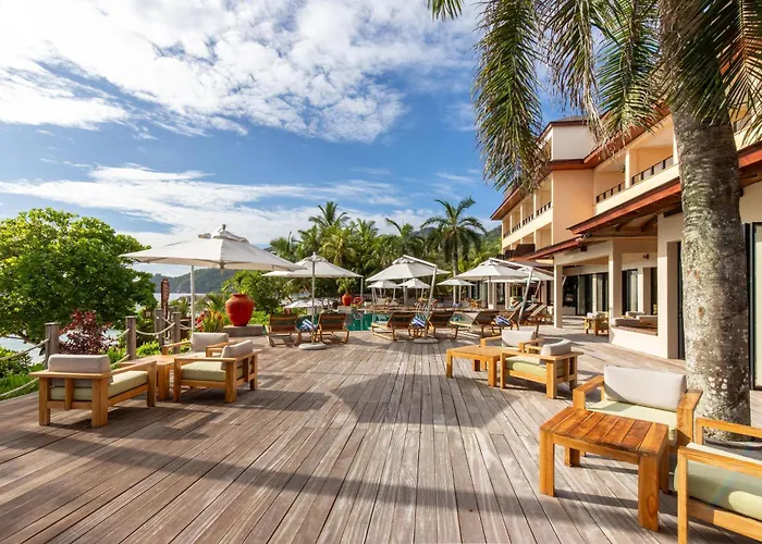 Doubletree By Hilton Seychelles Allamanda & Takamaka